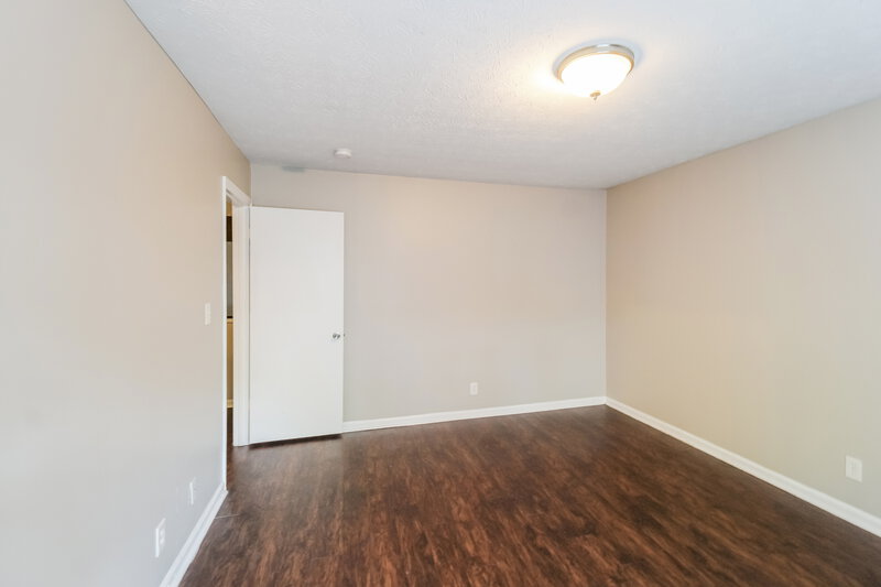 1,360/Mo, 819 Park Villa Way Jonesboro, GA 30238 Main Bedroom View