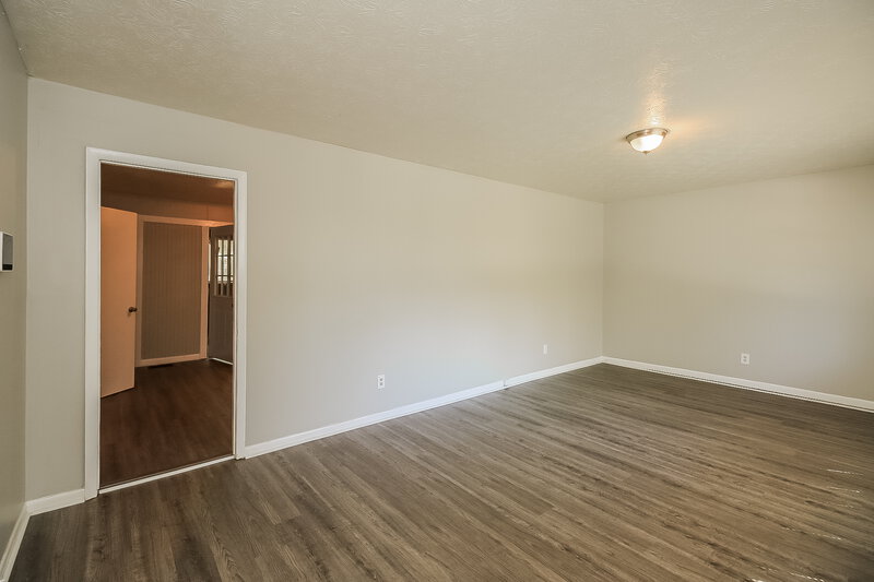 2,410/Mo, 8392 San Jose Trl Jonesboro, GA 30236 Living Room View