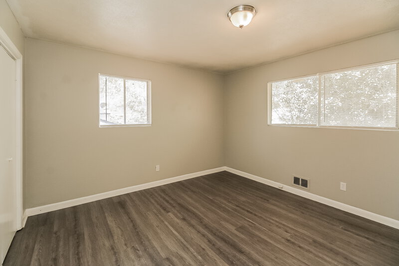 2,410/Mo, 8392 San Jose Trl Jonesboro, GA 30236 Master Bedroom View
