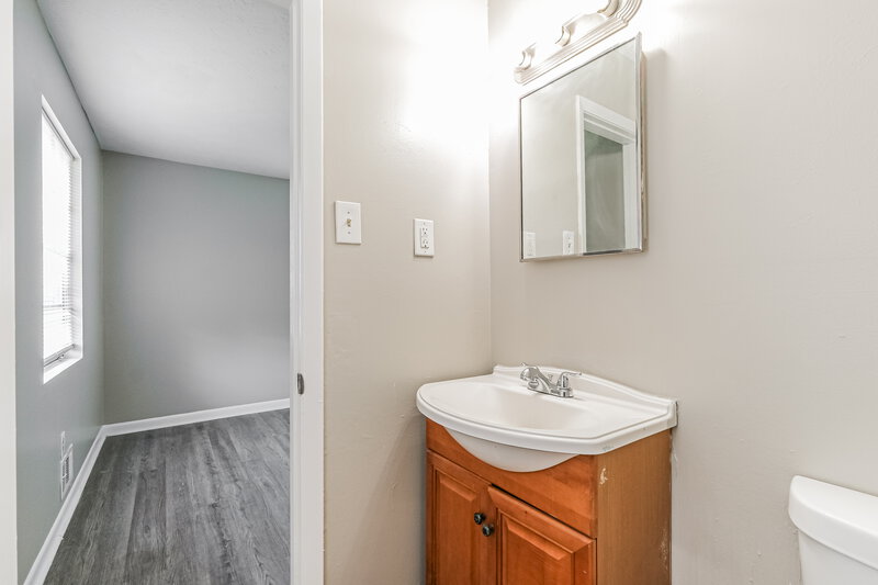 1,785/Mo, 8392 San Jose Trl Jonesboro, GA 30236 Bathroom View