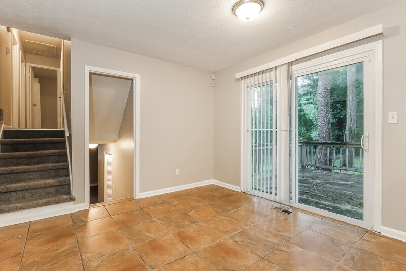 2,380/Mo, 8486 Magnolia Dr Jonesboro, GA 30238 Dining Room View