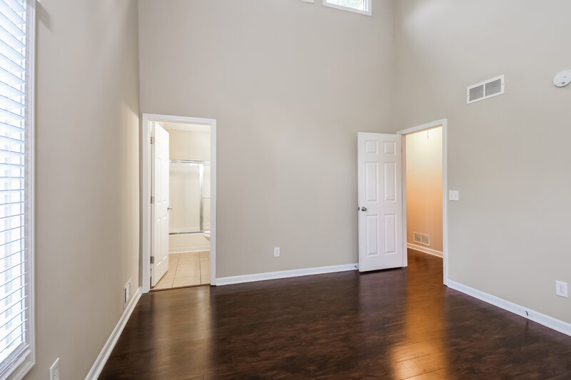 2,025/Mo, 185 Castleair Ct NE Kennesaw, GA 30144 Main Bedroom View 2