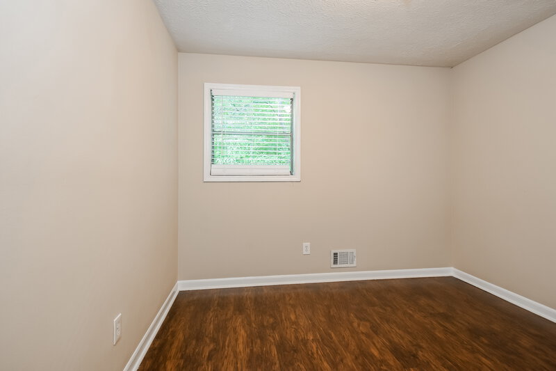 2,025/Mo, 185 Castleair Ct NE Kennesaw, GA 30144 Bedroom View 2