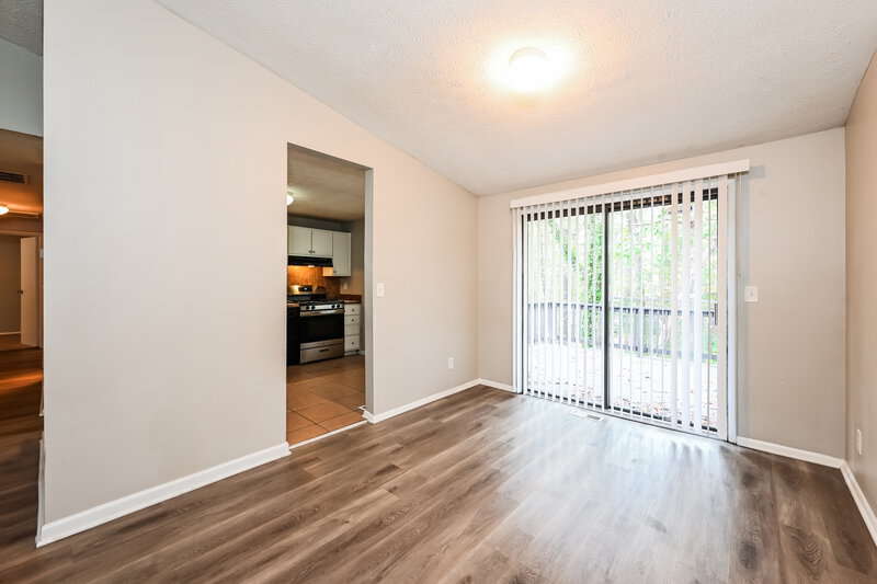 1,810/Mo, 1876 CORDUROY Court Lithonia, GA 30058 Dining Room View