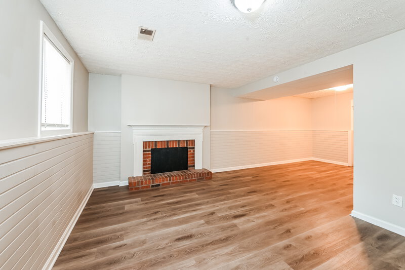 1,810/Mo, 1876 CORDUROY Court Lithonia, GA 30058 Family Room View