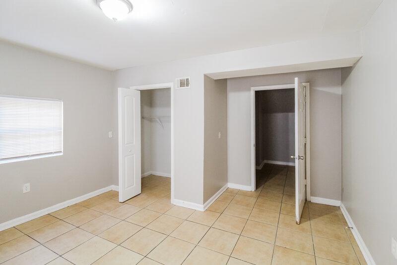 1,825/Mo, 1986 FOREST PINES Court Lithonia, GA 30058 Bedroom View 4
