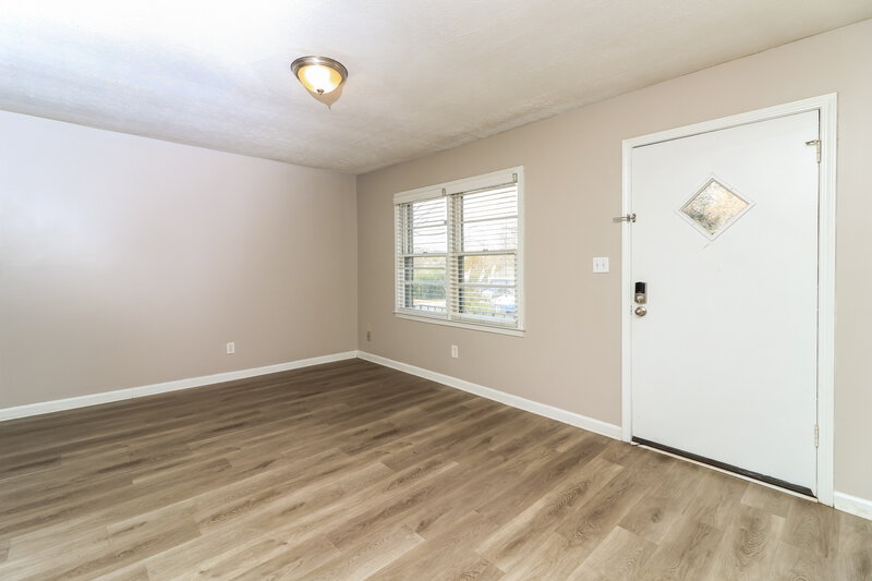 1,435/Mo, 3564 Briar Dr Lithia Springs, GA 30122 Living Room View 2