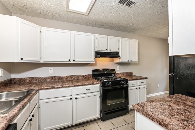 1,900/Mo, 2085 CORNERS CIRCLE Trace Lithonia, GA 30058 Misc View 5