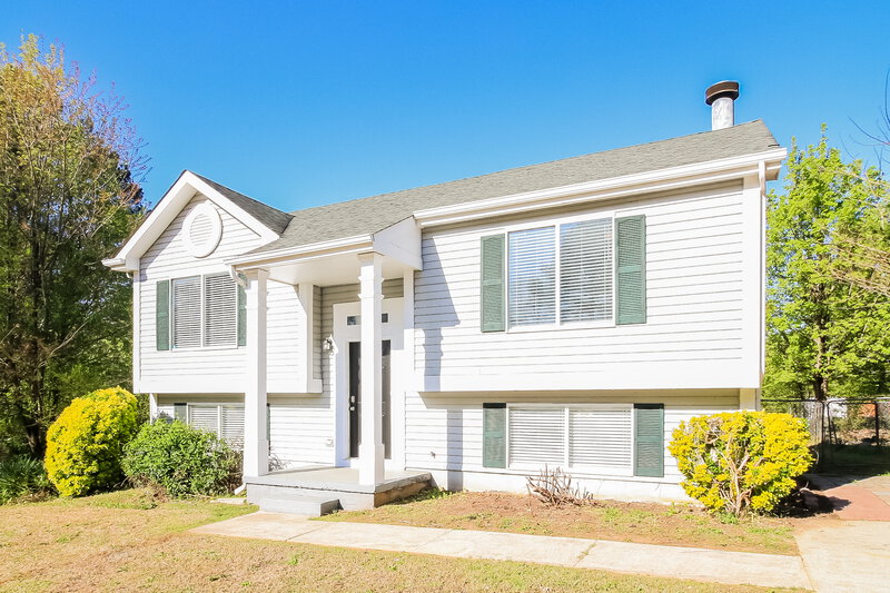 1,925/Mo, 2103 VICTORIA Place Lithonia, GA 30058 Front View