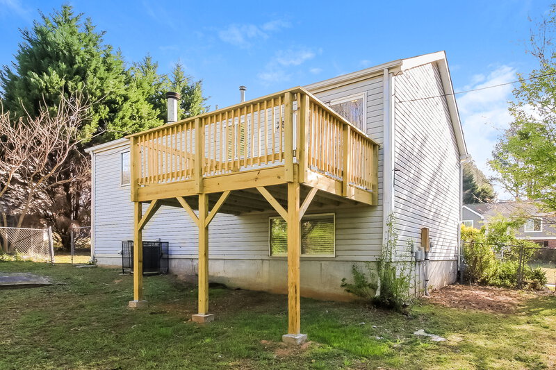 1,925/Mo, 2103 VICTORIA Place Lithonia, GA 30058 Rear View