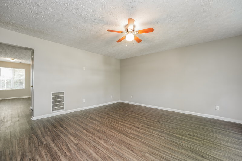 1,675/Mo, 2286 STRATHMOOR MANOR Drive Lithonia, GA 30058 Living Room View
