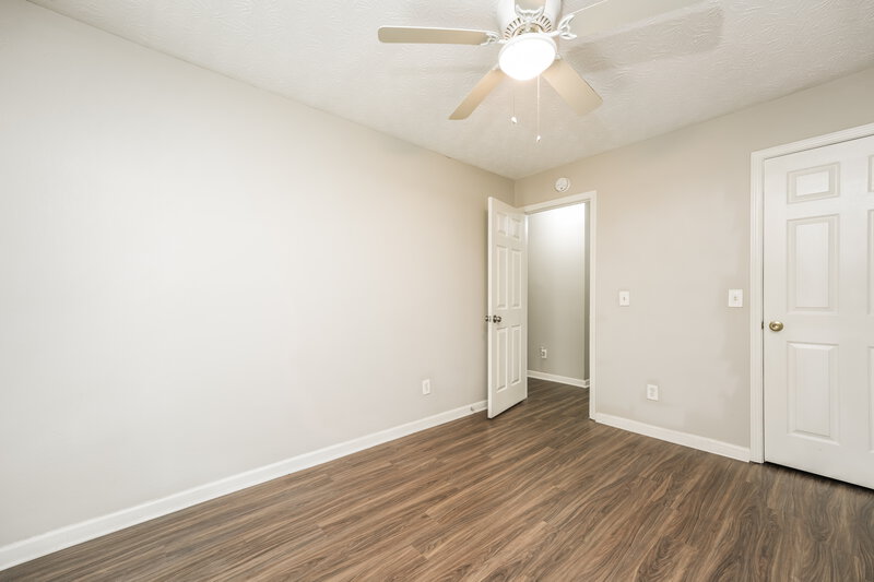 1,675/Mo, 2286 STRATHMOOR MANOR Drive Lithonia, GA 30058 Bedroom View 2