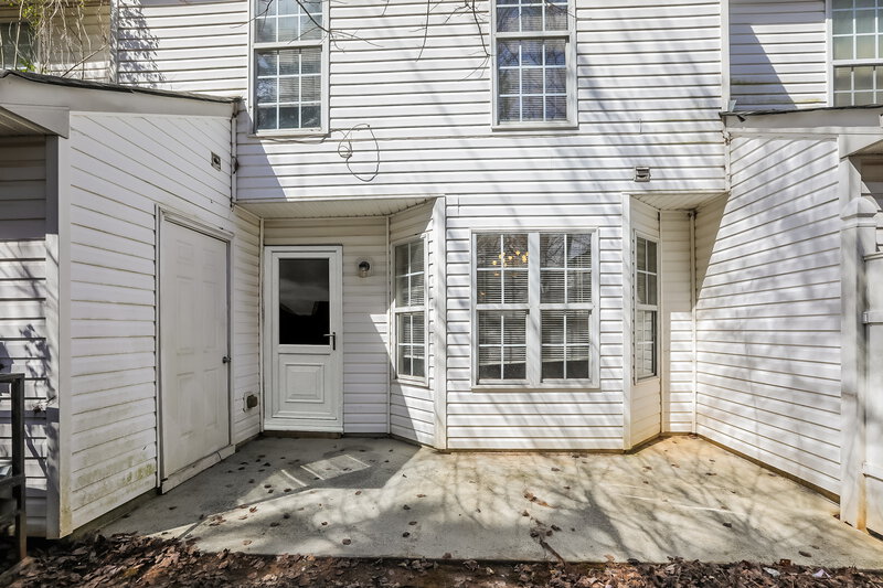 2,400/Mo, 2286 STRATHMOOR MANOR Drive Lithonia, GA 30058 Rear View