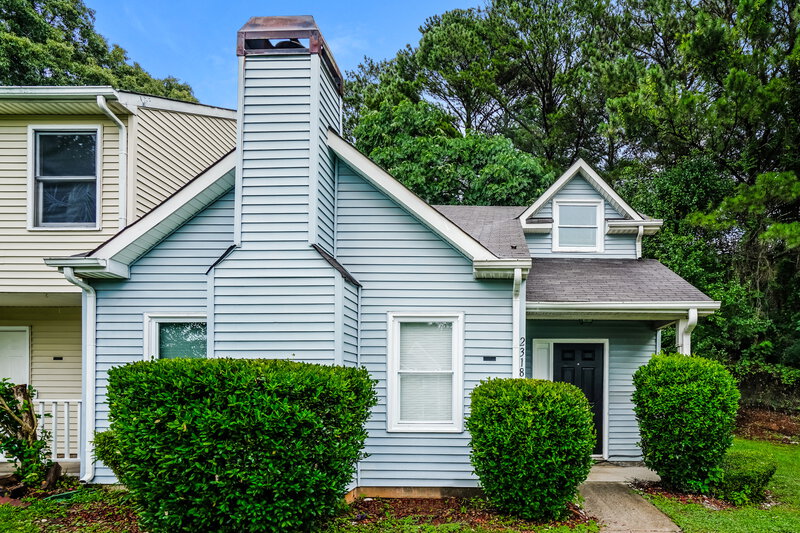 1,465/Mo, 2318 Wellington Cir Lithonia, GA 30058 External View