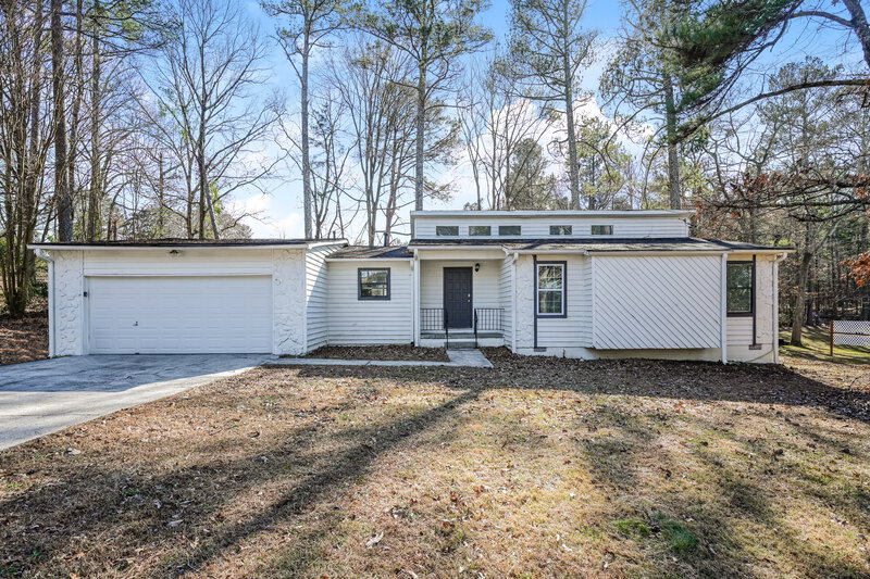 1,795/Mo, 5001 Gracehill Rd Lithonia, GA 30038 External View