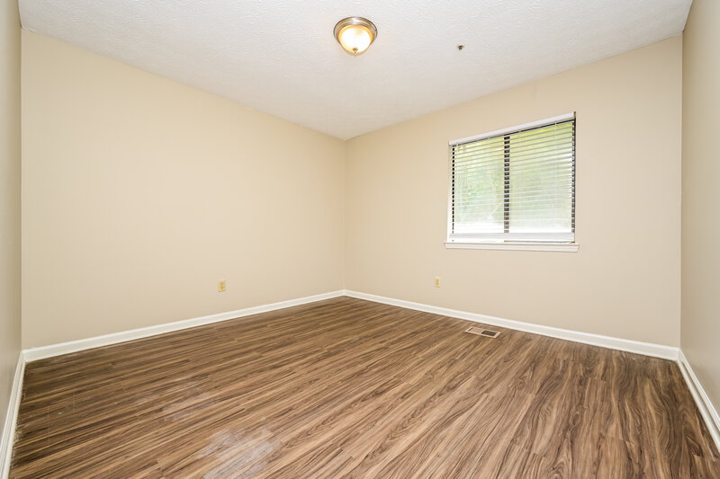 0/Mo, 5796 Trent Walk Dr Lithonia, GA 30038 Bedroom View 3