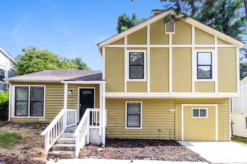 2,380/Mo, 6229 CREEKFORD Lane Lithonia, GA 30058 External View