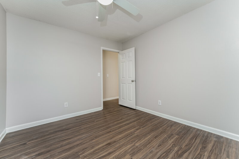 1,805/Mo, 6626 Browns Mill Ferry Dr Lithonia, GA 30038 Bedroom View