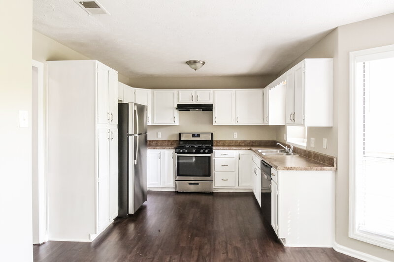 2,365/Mo, 671 Woodstone Rd Lithonia, GA 30058 Misc View 4