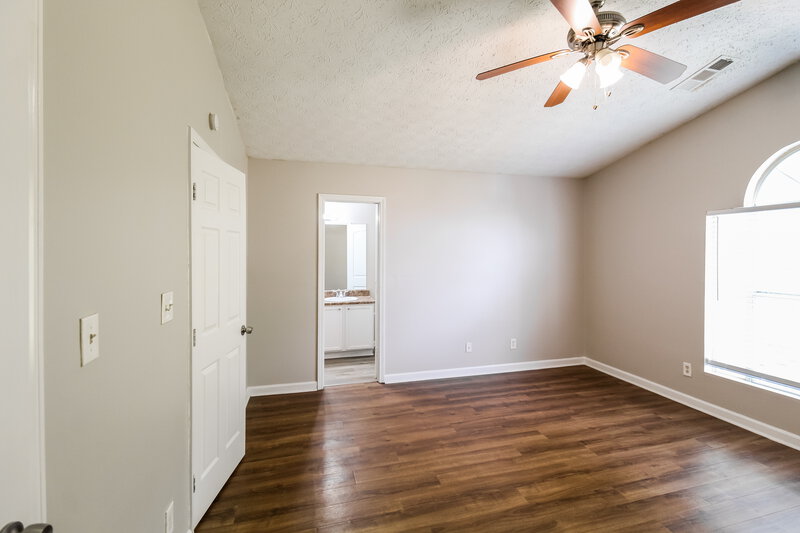 1,810/Mo, 871 PLUMBRIDGE CT Lithonia, GA 30058 Main Bedroom View