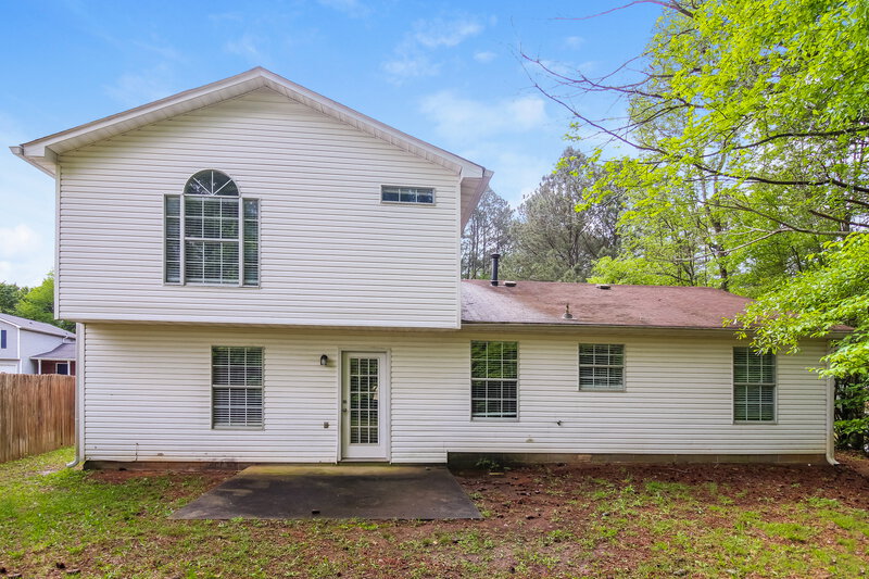 1,810/Mo, 871 PLUMBRIDGE CT Lithonia, GA 30058 Rear View
