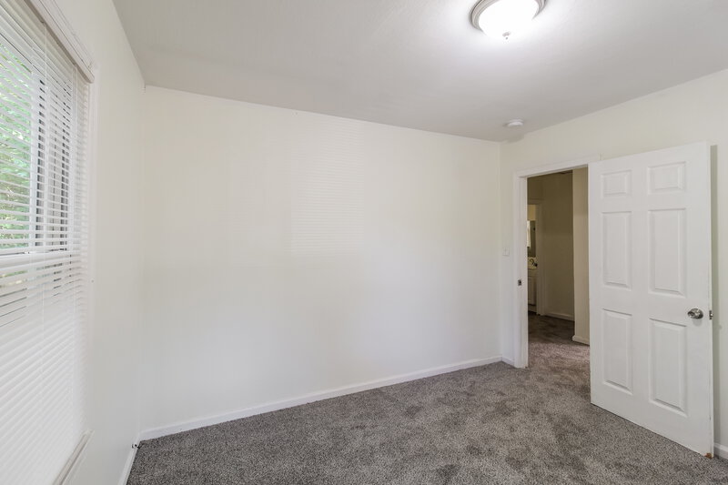 1,780/Mo, 1111 Burbank Cir Marietta, GA 30062 Bedroom View 2