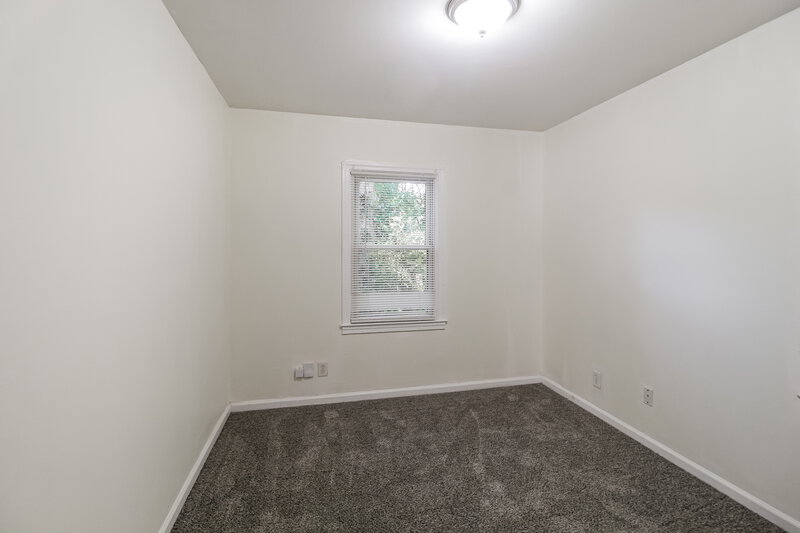 1,780/Mo, 1111 Burbank Cir Marietta, GA 30062 Bedroom View 3