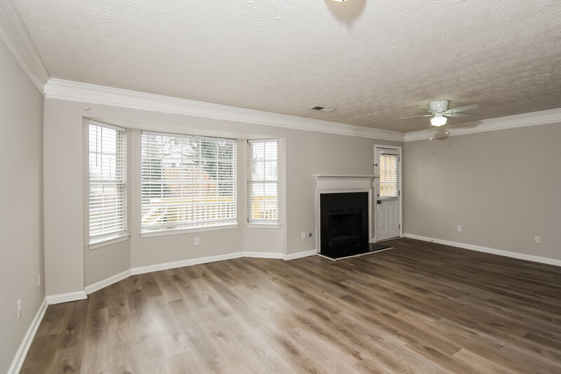 1,930/Mo, 1683 Barrington Overlook Marietta, GA 30066 Living Room View 2