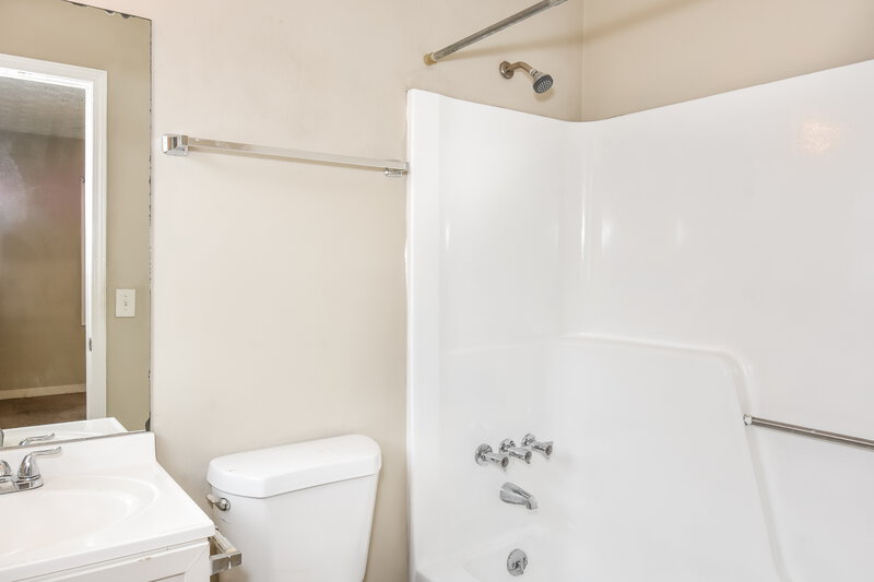 1,390/Mo, 169 Kimberly Way Marietta, GA 30064 Bathroom View