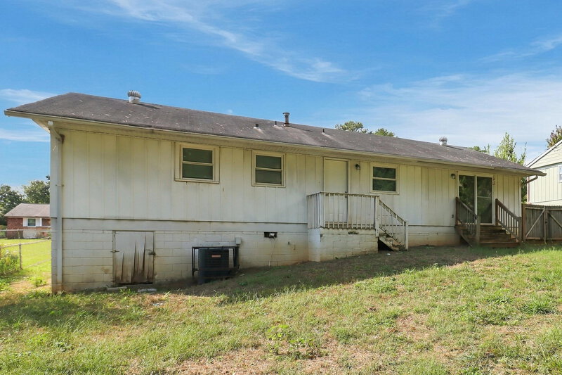 1,815/Mo, 2187 Twilley Cir SW Marietta, GA 30060 Rear View