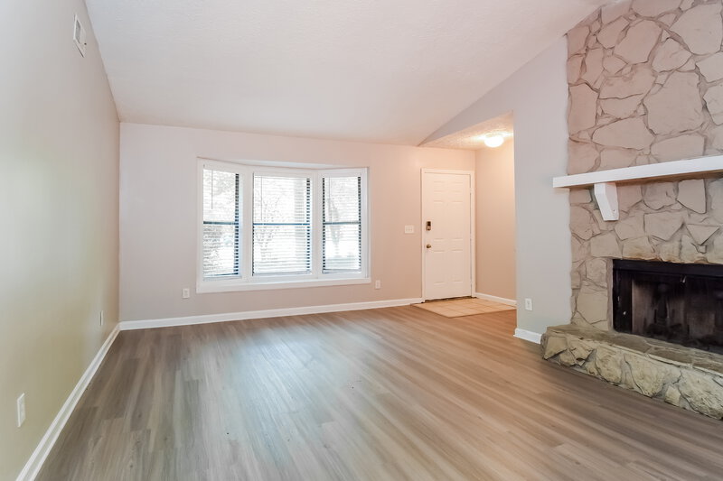 1,850/Mo, 2994 Fetlock Dr Marietta, GA 30064 Living Room View