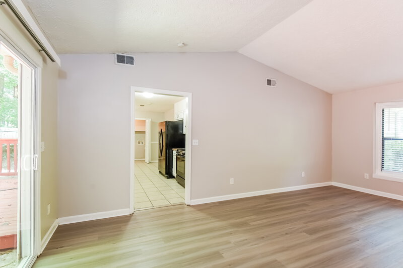 1,850/Mo, 2994 Fetlock Dr Marietta, GA 30064 Living Room View 3