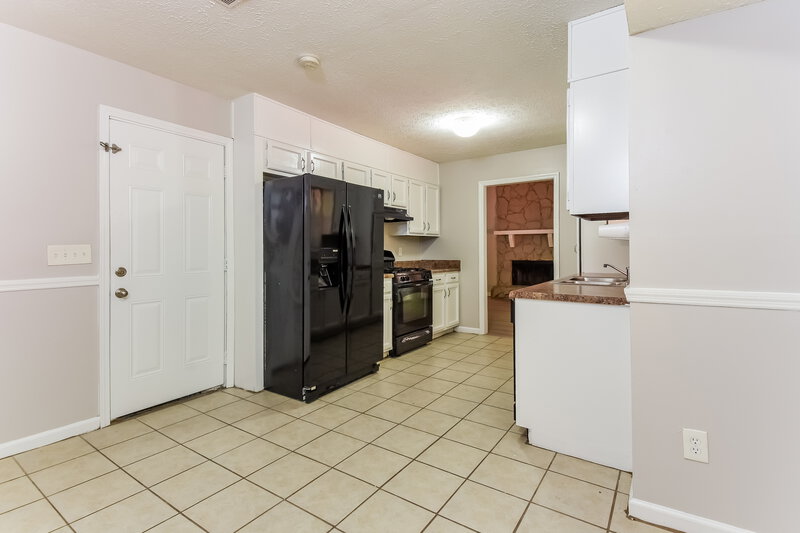 1,850/Mo, 2994 Fetlock Dr Marietta, GA 30064 Kitchen View