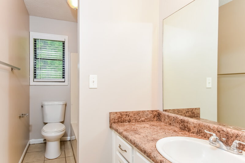1,850/Mo, 2994 Fetlock Dr Marietta, GA 30064 Bathroom View