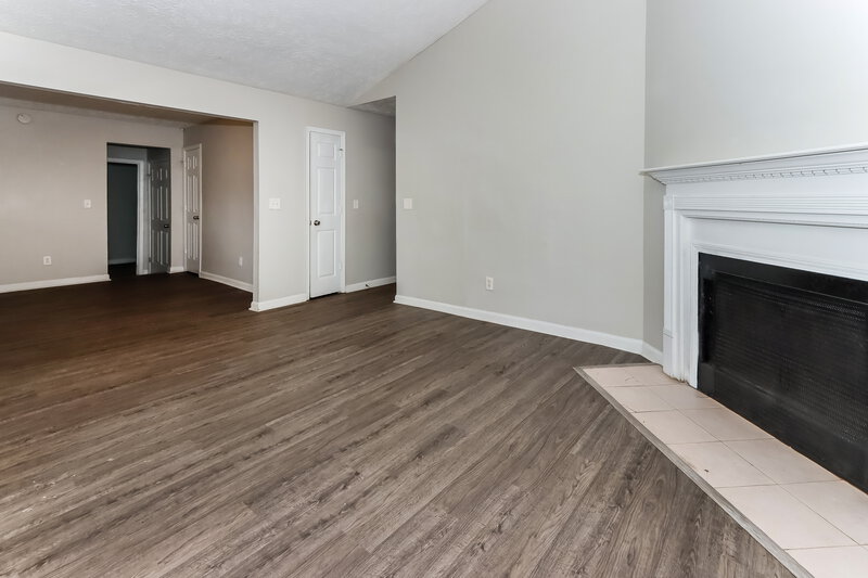 1,410/Mo, 200 SHERWOOD Loop McDonough, GA 30253 Living Room View 3