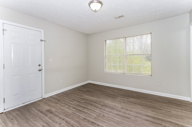 1,410/Mo, 200 SHERWOOD Loop McDonough, GA 30253 Main Bedroom View