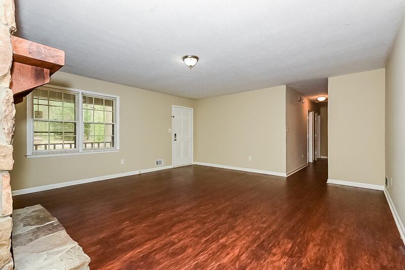 1,500/Mo, 105 Highland Cir McDonough, GA 30253 Front Entrance View