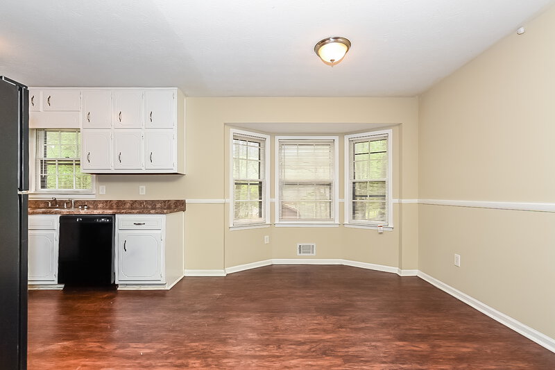 1,500/Mo, 105 Highland Cir McDonough, GA 30253 Dining Room View
