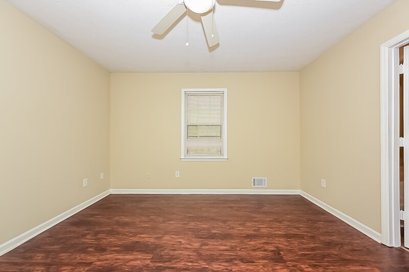 1,500/Mo, 105 Highland Cir McDonough, GA 30253 Main Bedroom View