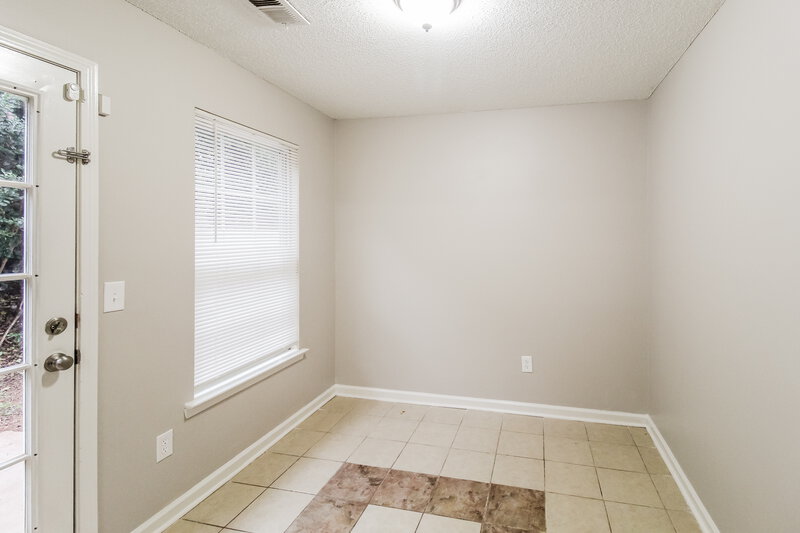 1,770/Mo, 401 Kendall Ln McDonough, GA 30253 Dining Room View