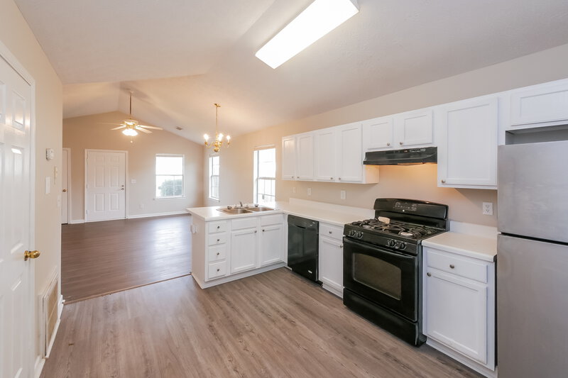 1,670/Mo, 521 Lakecourt Dr McDonough, GA 30253 Misc View 6