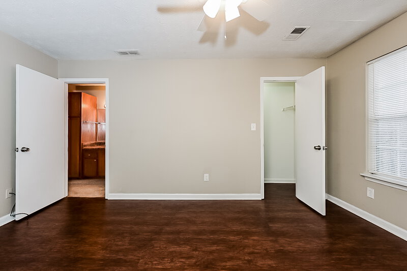 0/Mo, 5681 Waterford Ct Morrow, GA 30260 Main Bedroom View 5