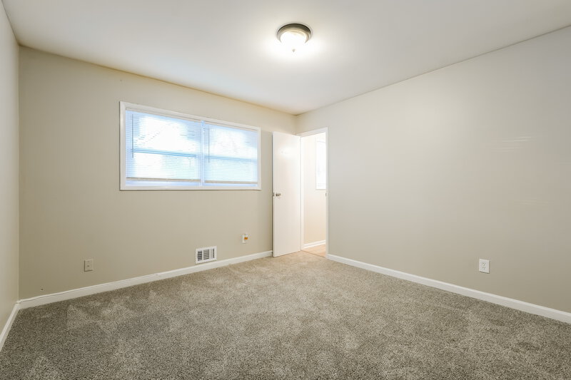 1,705/Mo, 6237 Continental Cir Morrow, GA 30260 Main Bedroom View