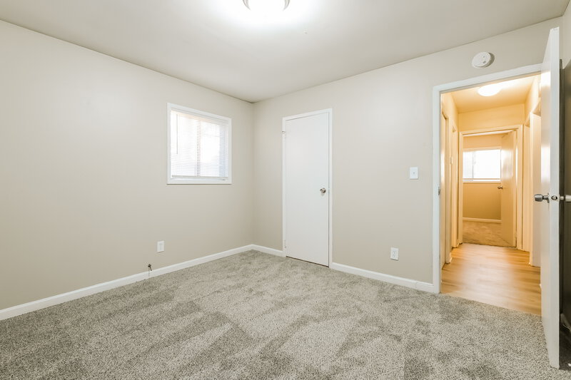 1,705/Mo, 6237 Continental Cir Morrow, GA 30260 Bedroom View