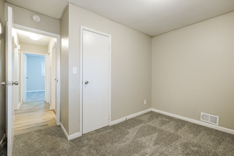 1,705/Mo, 6237 Continental Cir Morrow, GA 30260 Bedroom View 2