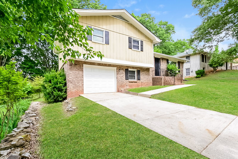 1,700/Mo, 3074 Menlo Park Dr Rex, GA 30273 Misc View