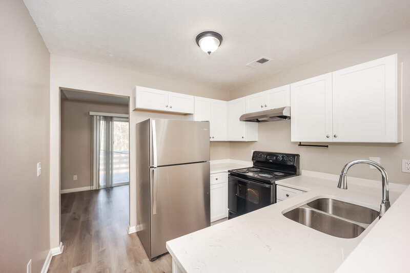 1,560/Mo, 3122 Chippewa Dr Rex, GA 30273 Kitchen View