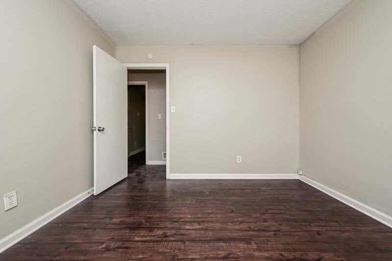 2,100/Mo, 3201 Chippewa Dr Rex, GA 30273 Bedroom View