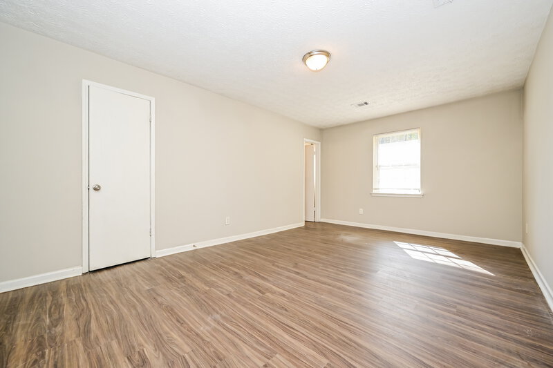 1,810/Mo, 3835 Charlotte Dr Rex, GA 30273 Main Bedroom View