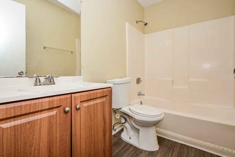 1,810/Mo, 3835 Charlotte Dr Rex, GA 30273 Bathroom View